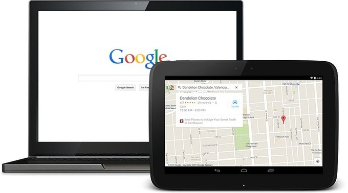 Un ordinateur avec la page d'accueil de Google et une tablette avec Maps